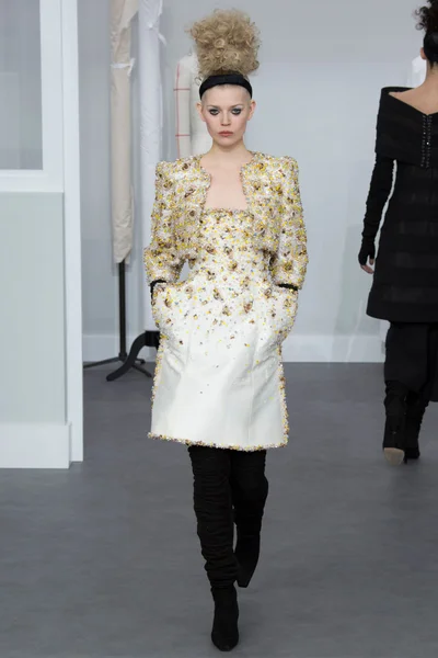Look 44